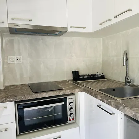 Mamour In Mavrovouni *